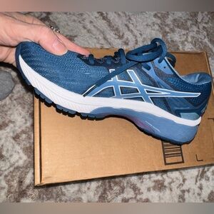 Asics Blue GT 2000 9 Athletic Shoes
